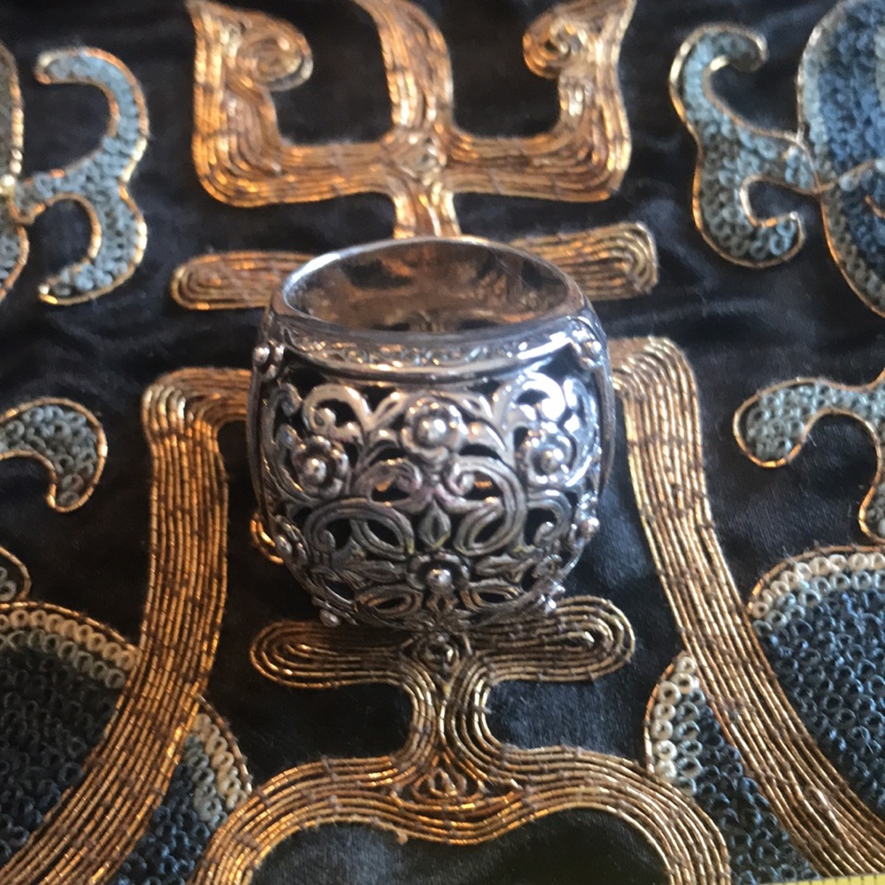 KONSTANTINO SILVER DOMED SCROLL RING